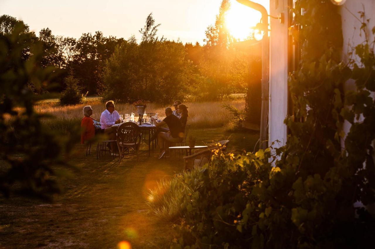 The Norrmans Farmhouse Boutique Hotel Klippinge Exterior photo